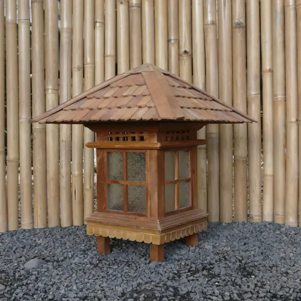 Product image 5 of the product “Japanese style garden lantern Fukui made of Bangkirai hardwood ”